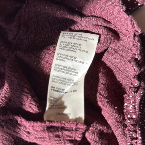 Women's Polka Dot Long Sleeve Top - Picture 5 of 6